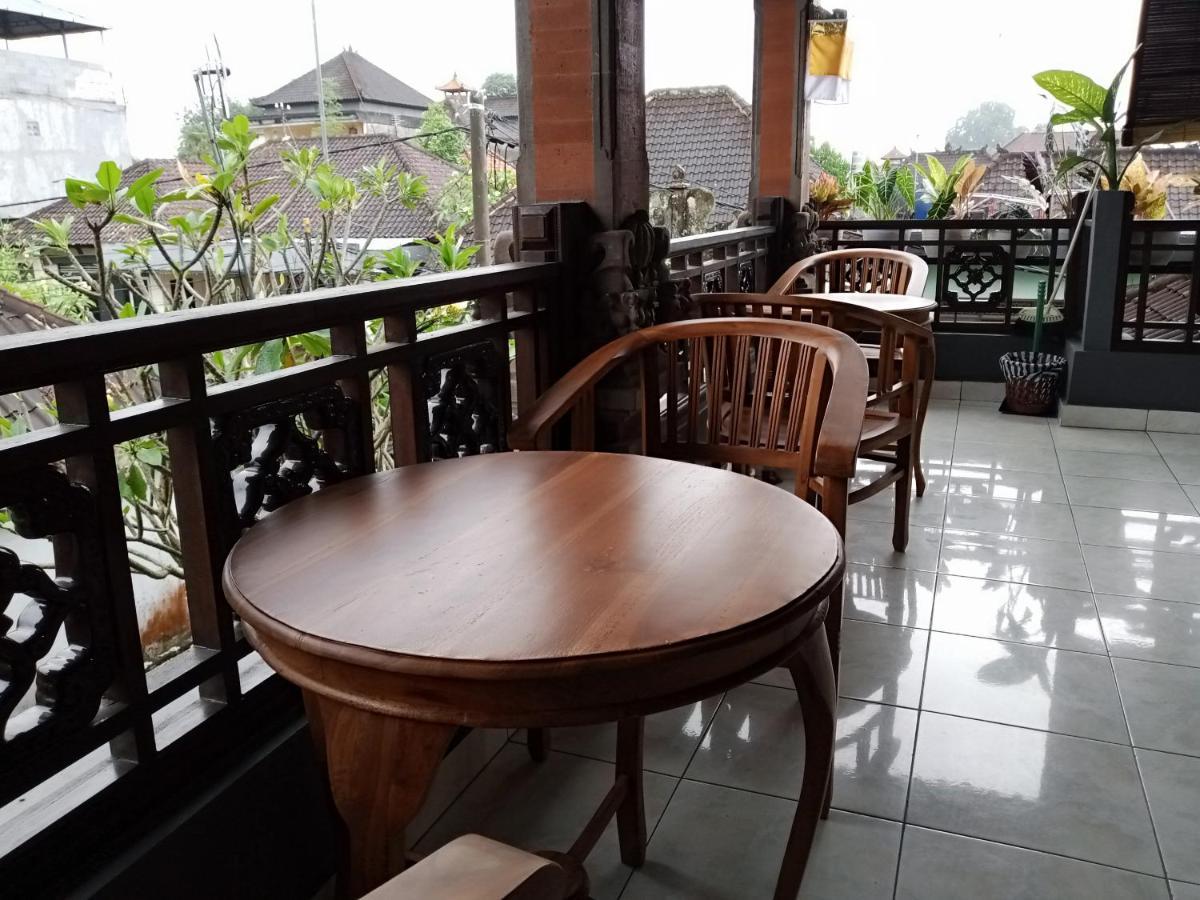 Wah Teja Homestay Ubud Esterno foto
