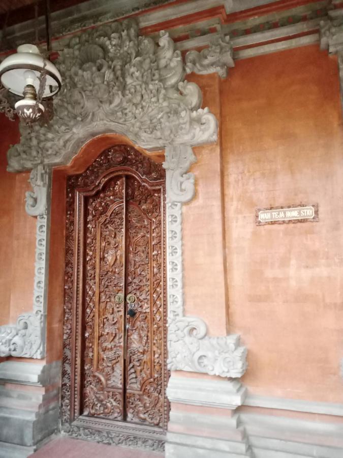 Wah Teja Homestay Ubud Esterno foto